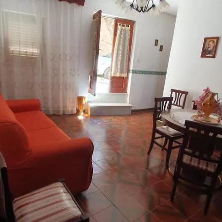 La Casa Dei Nonni Holiday home Caronia