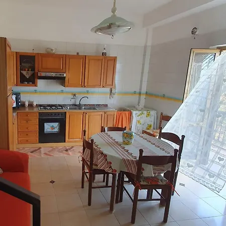 La Casa Dei Nonni Caronia